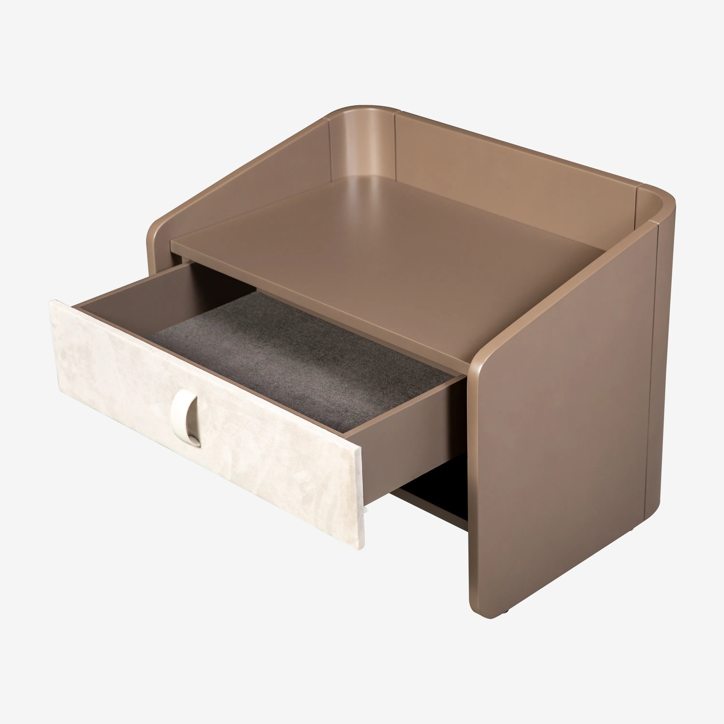 Agnella Commode